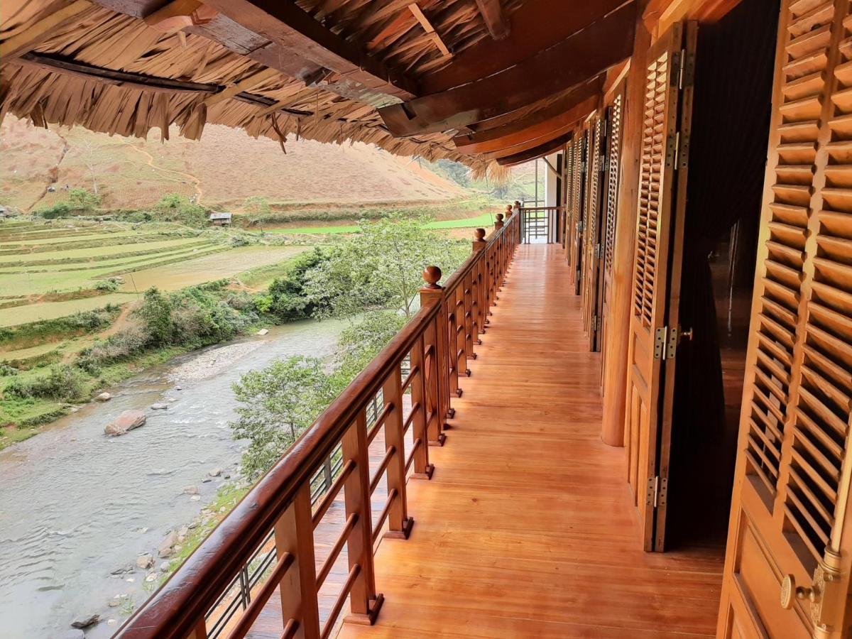 Dong Suoi H'Mong Homestay & Bungalow - Trek & Vegetarian Food Mu Cang Chai 外观 照片