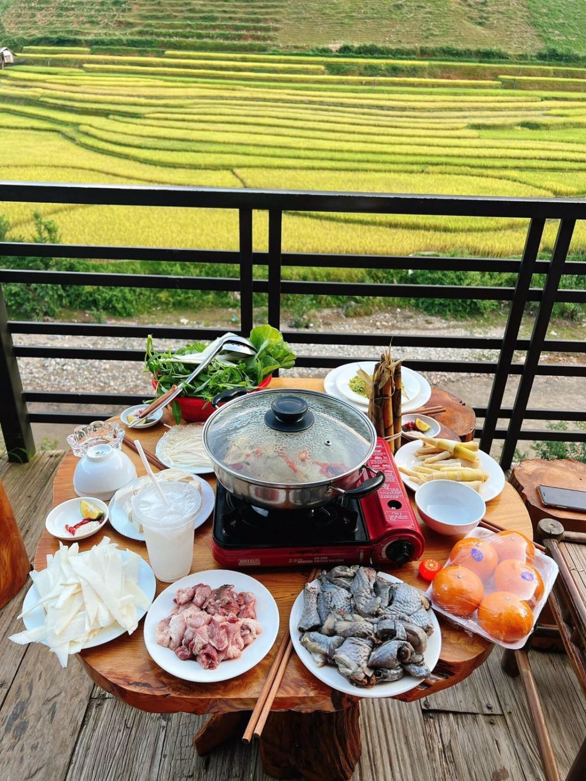 Dong Suoi H'Mong Homestay & Bungalow - Trek & Vegetarian Food Mu Cang Chai 外观 照片