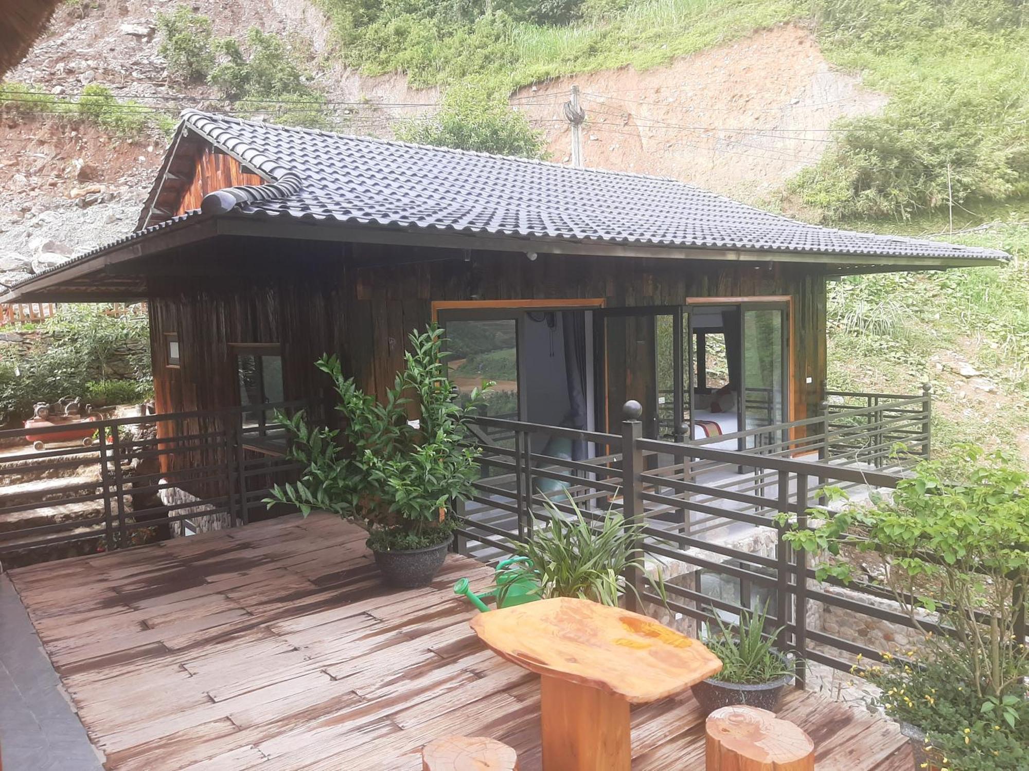 Dong Suoi H'Mong Homestay & Bungalow - Trek & Vegetarian Food Mu Cang Chai 外观 照片