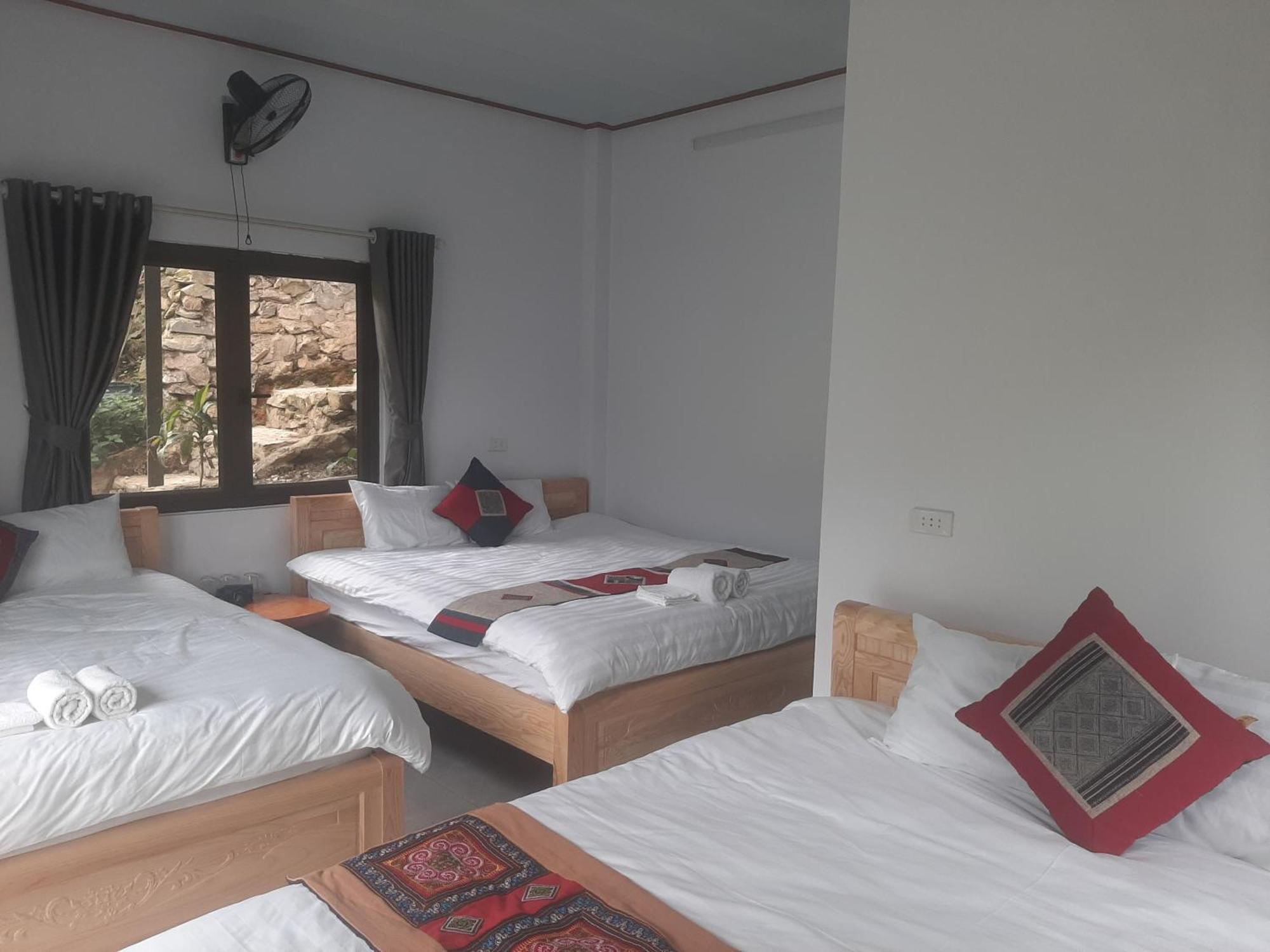 Dong Suoi H'Mong Homestay & Bungalow - Trek & Vegetarian Food Mu Cang Chai 客房 照片