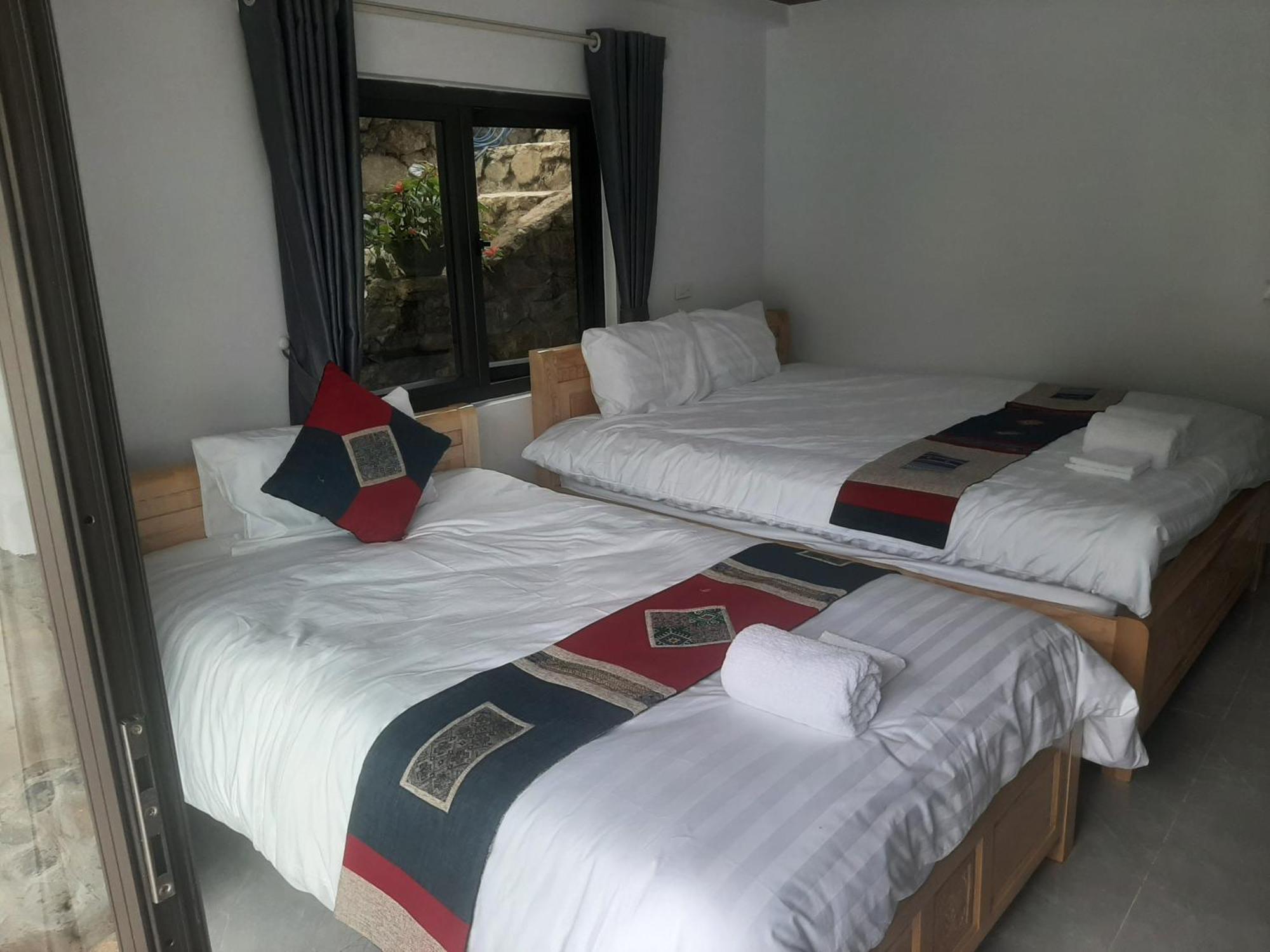 Dong Suoi H'Mong Homestay & Bungalow - Trek & Vegetarian Food Mu Cang Chai 客房 照片